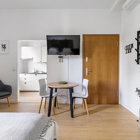 Homewell Apartments Zelazko Poznan Dış mekan fotoğraf