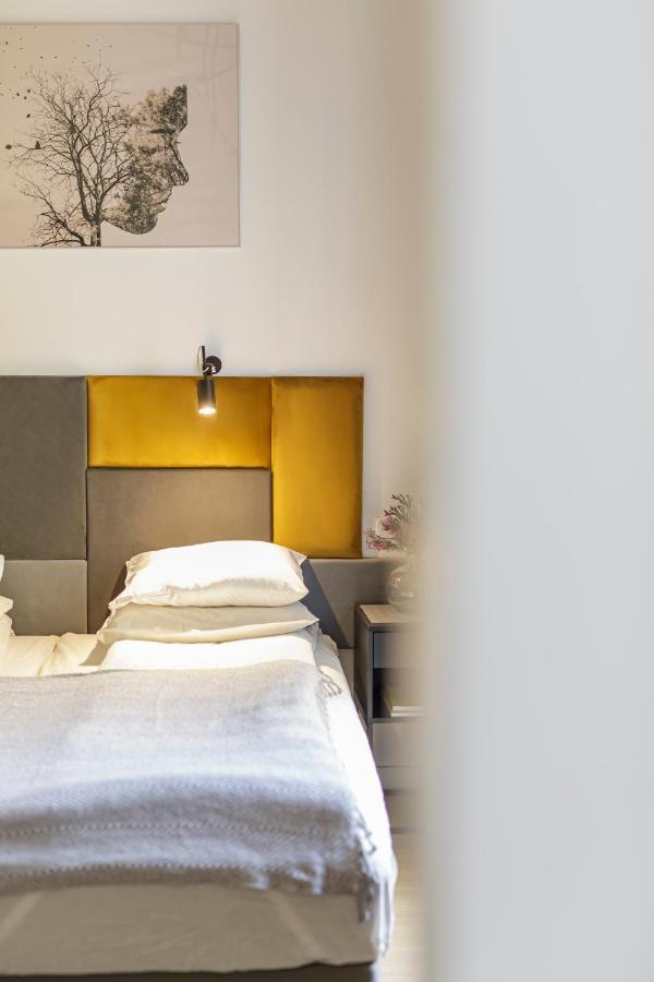 Homewell Apartments Zelazko Poznan Dış mekan fotoğraf